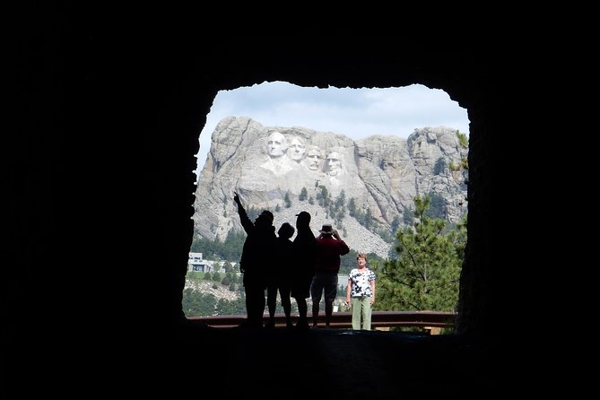 Private 5 Hour Black Hills Tour With Local Experts - Prioritize Safety and Accessibility