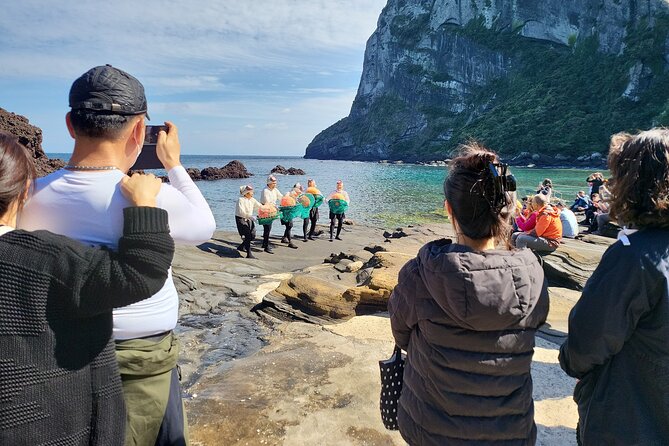 Private Day Tour Review in Jeju Island - Overall Impression and Recommendation