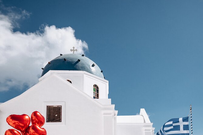 Private Flying Dress Photoshoot in Santorini - Accessibility Information