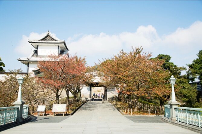 Private Half-Day Kanazawa Walking Tour and Historical Photo Spot - Highlights of the Tour