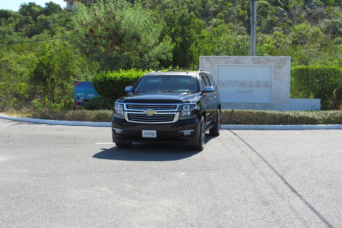 Private Luxury SUV Transfer Providenciales Airport (Round-Trip) - Getting to the Airport