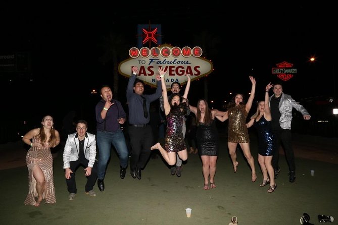 Private Party Bus Nightlife Tour Review - Highlights and Recommendations