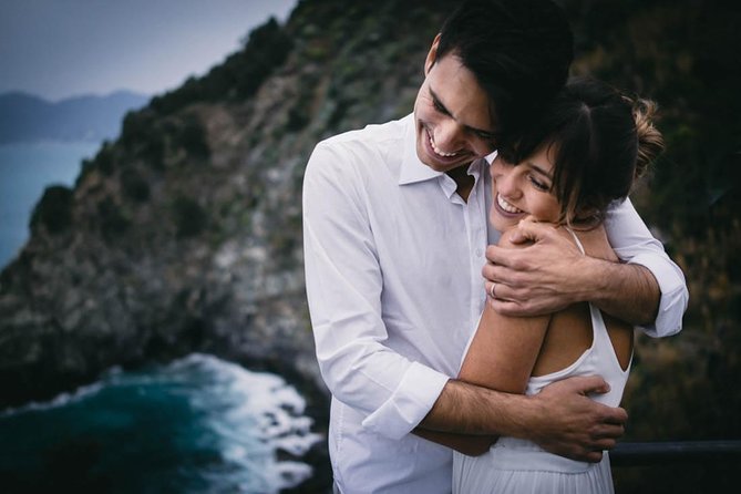 Private Photo Session With a Local Photographer in Santa Margherita Ligure - Reviewing and Receiving Your Photos