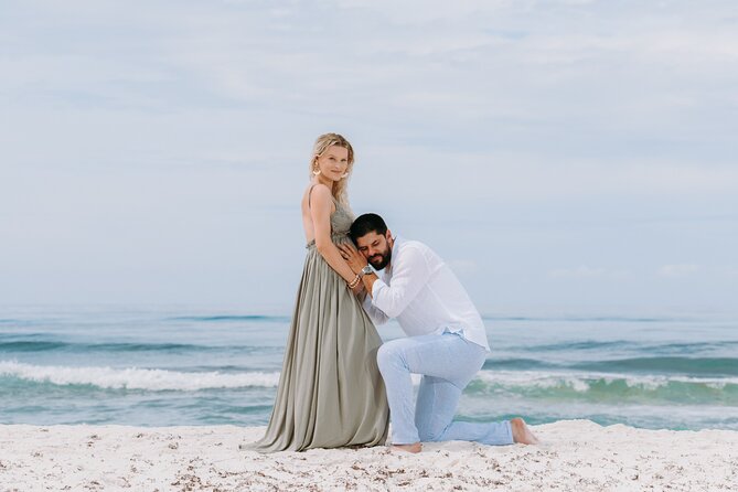Private Professional Holiday Photoshoot in Daytona Beach - Hosts Response and Actions