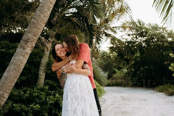 Private Professional Vacation Photoshoot in Oahu Review - Photographers Expertise and Professionalism