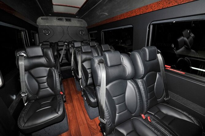 Private Round Trip Honolulu Airport HNL to Beach Resorts by Luxury MB Sprinter - Customization of Drop-off Locations