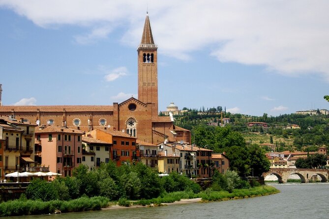 Private Tour From Venice to Verona and Sirmione With Local Driver - Exploring Veronas Landmarks