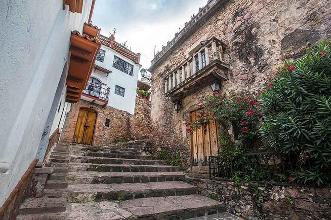 Private Tour: the Colonial Towns of Taxco and Cuernavaca From Mexico City - Health and Safety Measures