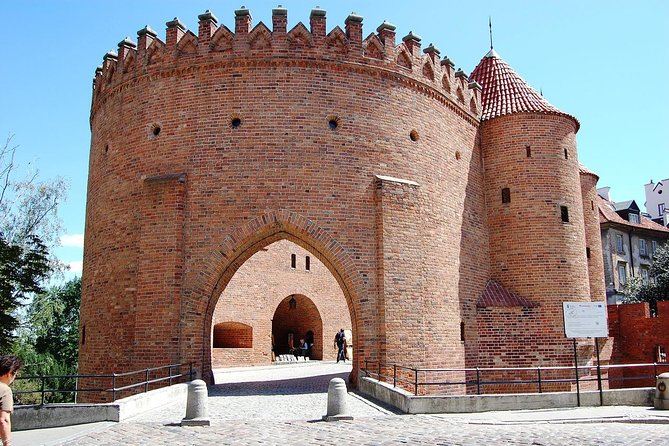 Private Transfer From Berlin to Warsaw With 2 Hours for Sightseeing - Flexible Booking and Cancellation Policy