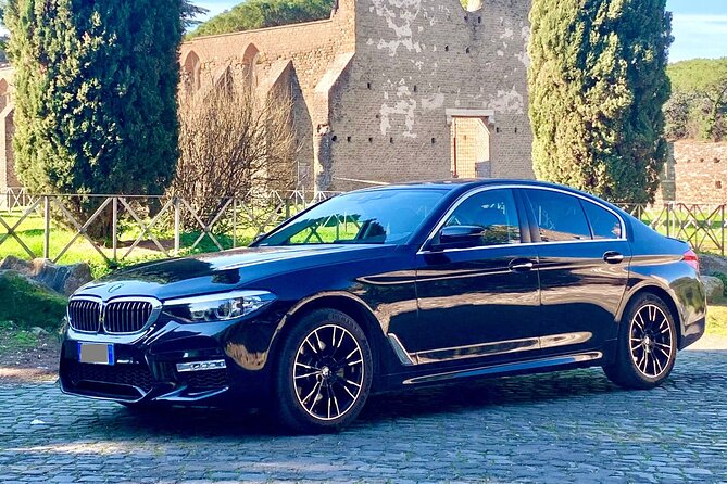 Private Transfer From Greenock Port to GLAsgow Airport (GLA) - Booking Confirmation