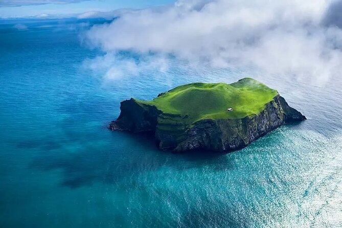 Private Westman Islands by Van and Ferry With PRO Photos - Exploring Heimaey