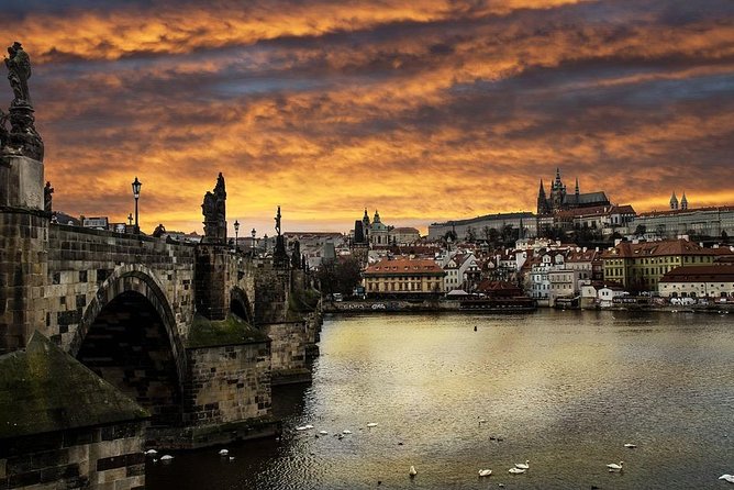Professional Guides Walking Tours-Prague Day&Night (1-2pers) - Tour Languages and Start Times