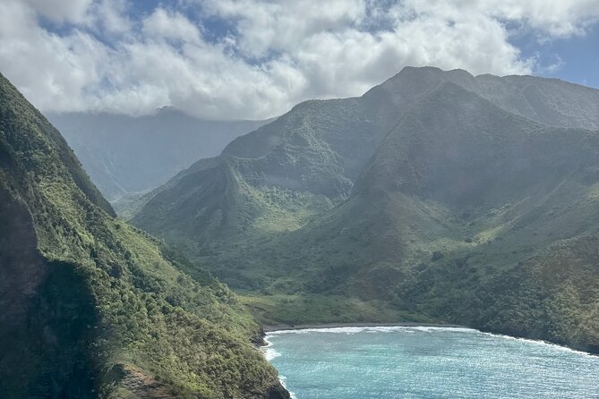 R44 Private Tour of Kauai Review - Why Choose the R44 Private Tour of Kauai?
