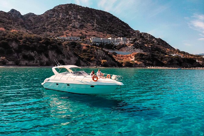 Romantic Private VIP Sunset Cruise Yacht 34 - Group Size and Participation