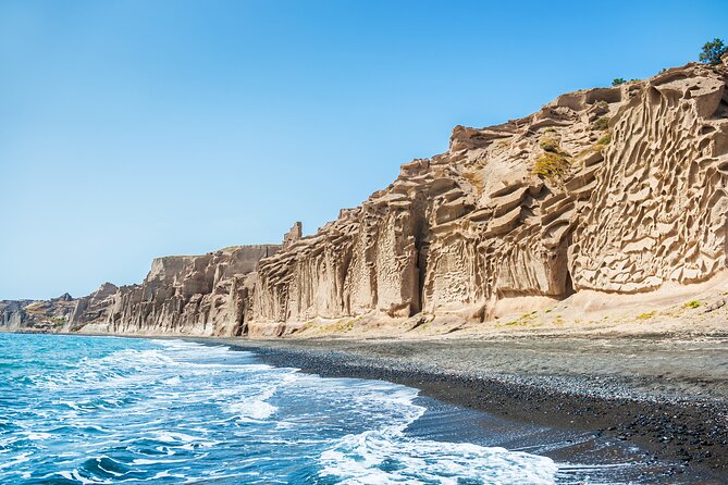 Santorini Private Day Sightseeing Tour - Exploring the Picturesque Fishing Village of Amoudi