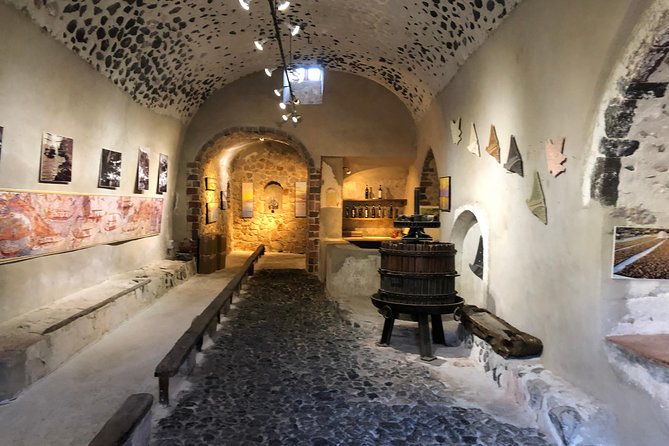 Santorini Private Deluxe Shore Excursion With Winery and Tasting - Booking Process