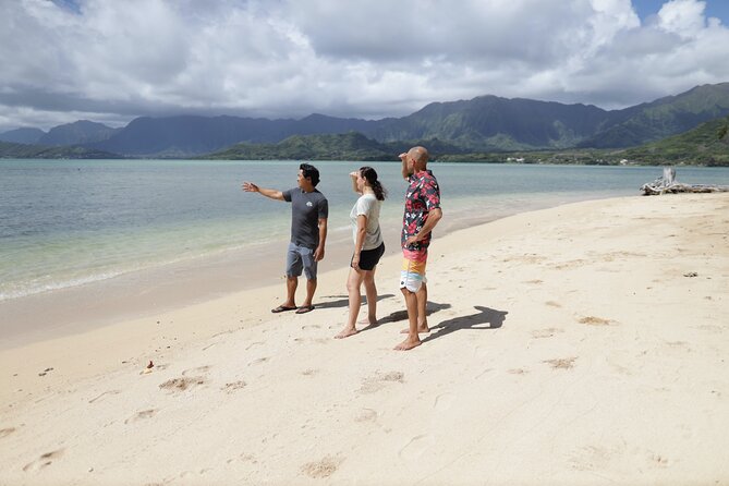 Secret Oahu Half Circle Island Tour With A Local Guide - Praise for Knowledgeable and Friendly Guides