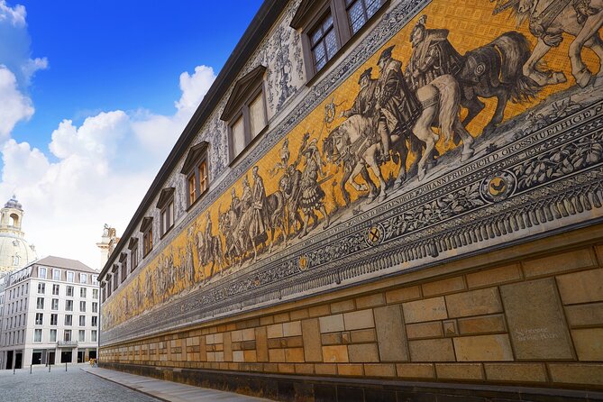 Self-Guided Scavenger Hunt and City Game in Dresden - Preparing for the Adventure