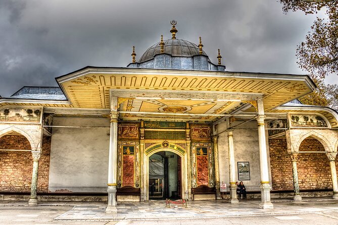Self-guided Virtual Tour of Topkapi: The Cannon Gate - Technical Requirements and Offline Access