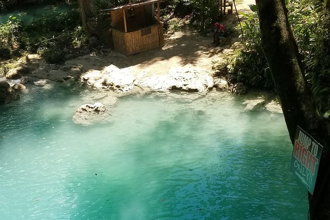 Shared Dunns River and Blue Hole Tour From Ocho Rios - Important Tips