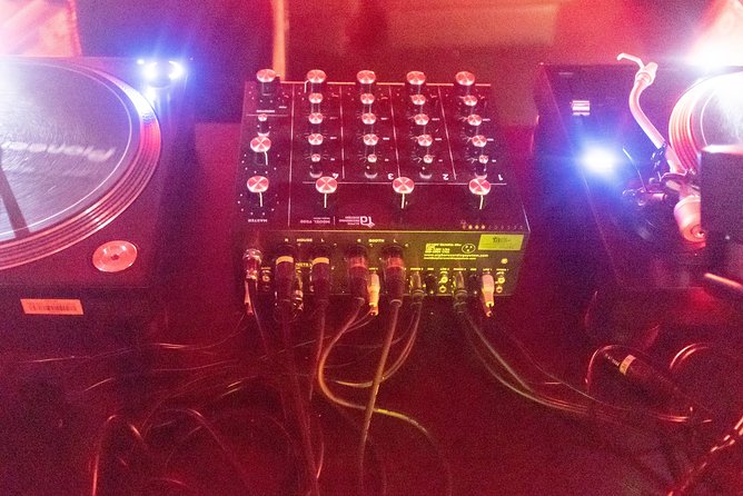 Shibuya House Disco Techno DJ Bars Experience - Reviews and Ratings