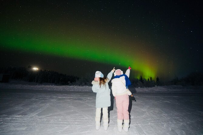 Small Group Aurora Viewing Tour With Free Photography - Cancellation and Reviews