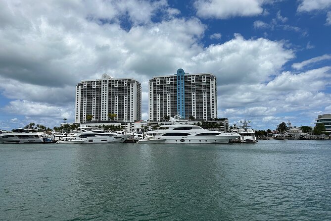South Beach: Miami Boat Cruise Review - Insider Tips for the Cruise