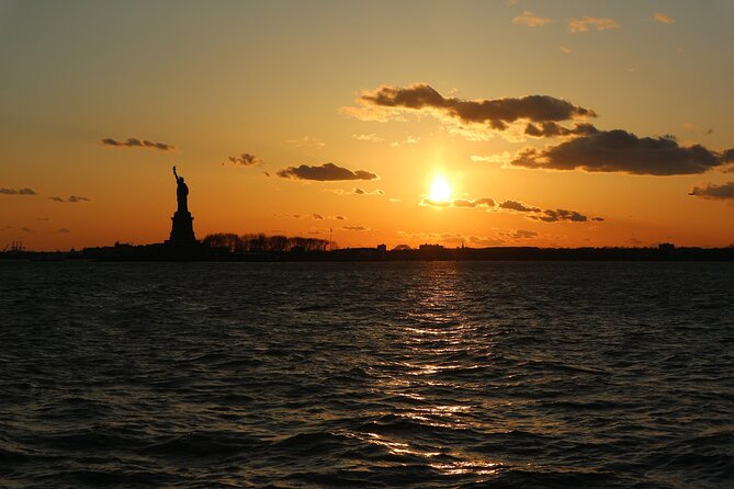 Statue of Liberty Express Bus Review - Key Considerations