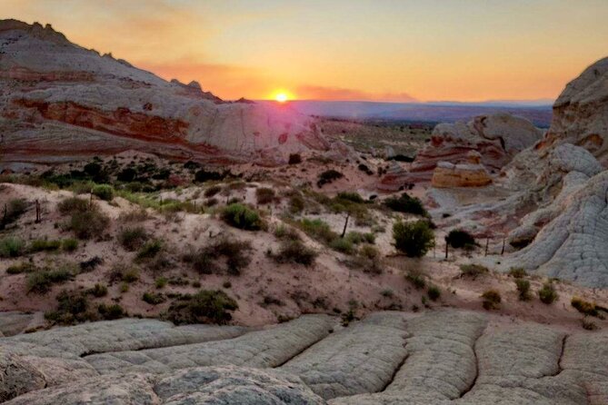 Sunset Off-Road White Pocket Guided Hike Activity - Small Group - Health and Safety Considerations