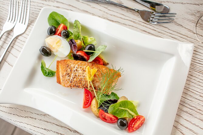The Lookout Café Lunch In Victoria Falls - Customer Reviews