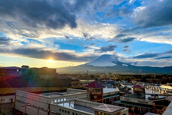 Tokyo: Mt. Fuji, Oshino Hakkai and Gotemba Outlets 1Day Bus Tour - Exploring Mount Fuji