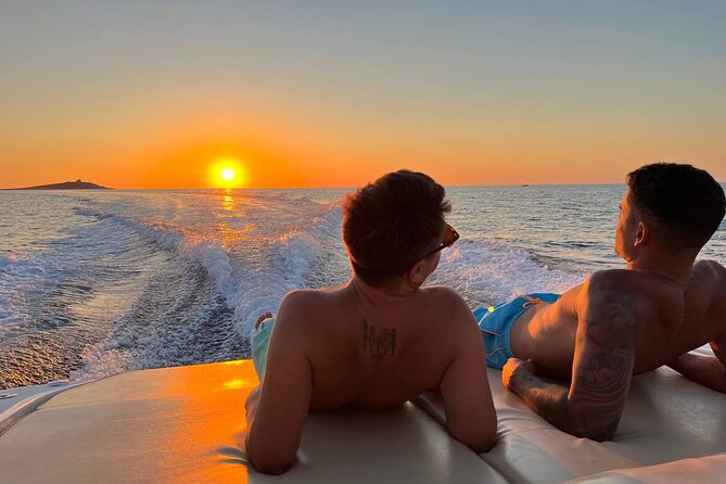 Tour in Luxurious Dinghy to Mondello and Isola Delle Femmine - Exploring Mondello and Isola Delle Femmine