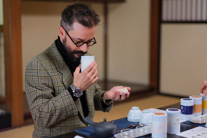 Traditional Japanese Tea Experience Takayama, Gifu - Preparing for the Tea Experience