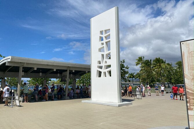 Tribute to Pearl Harbor Arizona Memorial Tour - Highlights of the Arizona Memorial