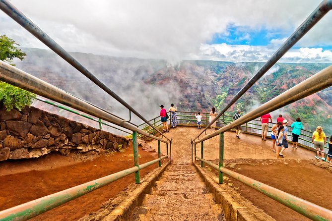 Waimea Canyon & Na Pali Driving Tour App - Exploring the Waimea Canyon and Na Pali Coastline