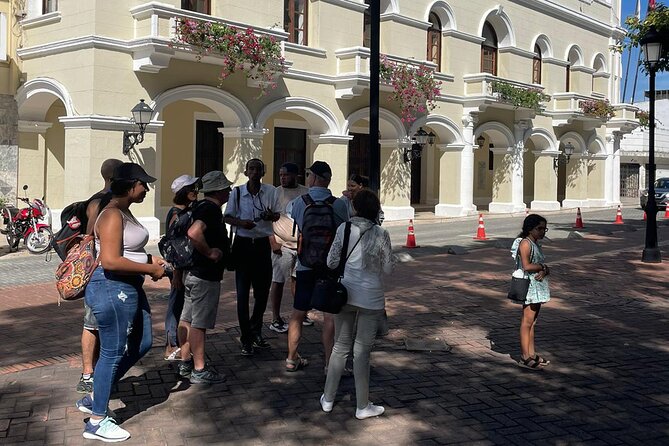 Walk Through the Colonial Zone of Santo Domingo, ALL INCLUSIVE Plan - Accessibility and Participation