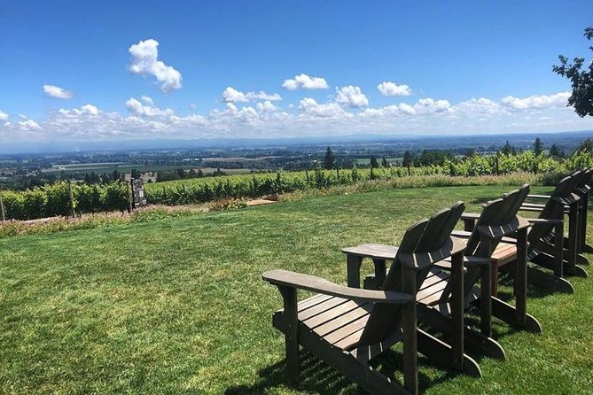 Willamette Valley Wine Tasting Tour From Portland - Sampling Oregons Renowned Pinot Noir