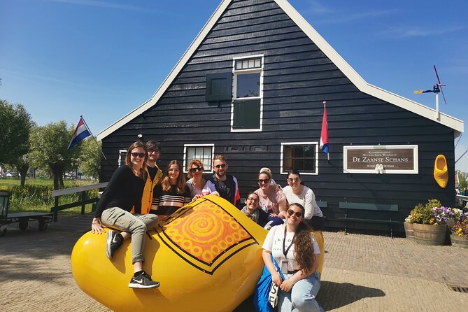 Windmill Country Tour in Italian - Zaanse Schans - Getting to the Meeting Point