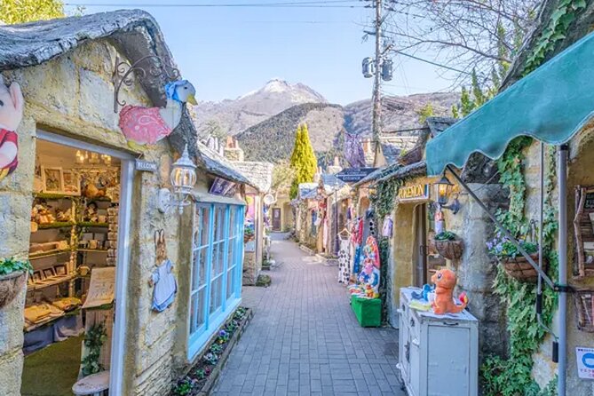 1 Hour Private Photoshoot in Oita - Capturing Memorable Moments