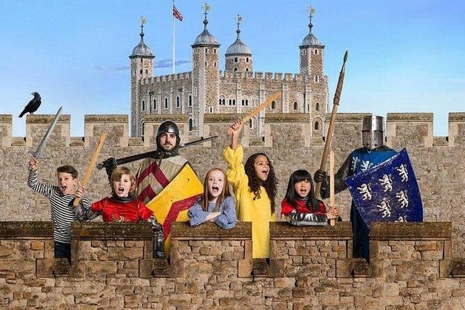 2 Day Guided: Churchill, Tower of London, Kensington, St Pauls - Exploring the Tower of London