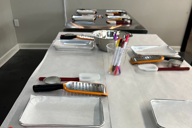 2 Hour Historic Market Food Tour and Hands-On Biscuit Class - Biscuit-Making Class