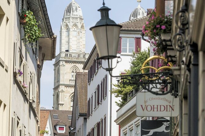 2 Hours Private Tour in Zurich - Pricing and Group Information