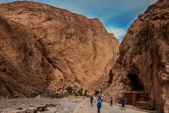 3 Days Desert Trip From Marrakech to Merzouga Dunes & Camel Trek - Safety and Participation