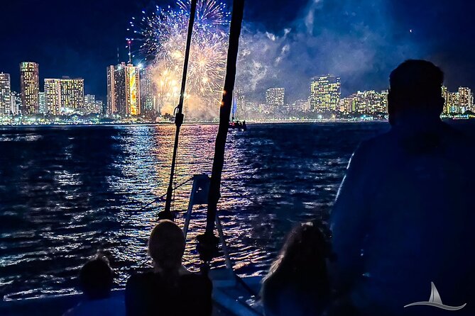 3 Hour Luxury Private Sailing Catamaran in Waikiki - Tips for a Perfect Sailing Experience