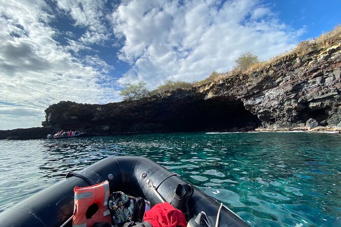 5-Hour Kona Private Boat Charter - Gourmet Lunch and Refreshments