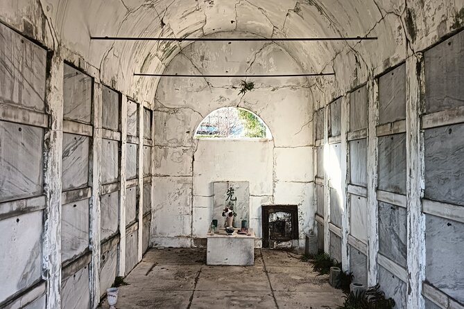 6 Cemeteries of New Orleans: Famous Graves & Fascinating History - The Unique Design of Lafayette Cemetery No. 1