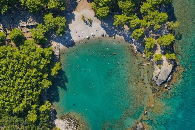6-Hour Kemer Pirate Boat Tour With Open-Buffet Lunch From Antalya - Lunch Experience
