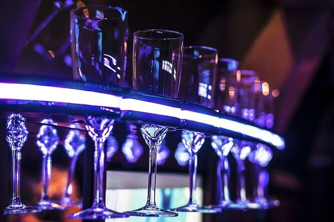 Arrival Private Transfer Las Vegas by Luxury SUV or LIMO With 1 Hour Disposal - Vehicle Options