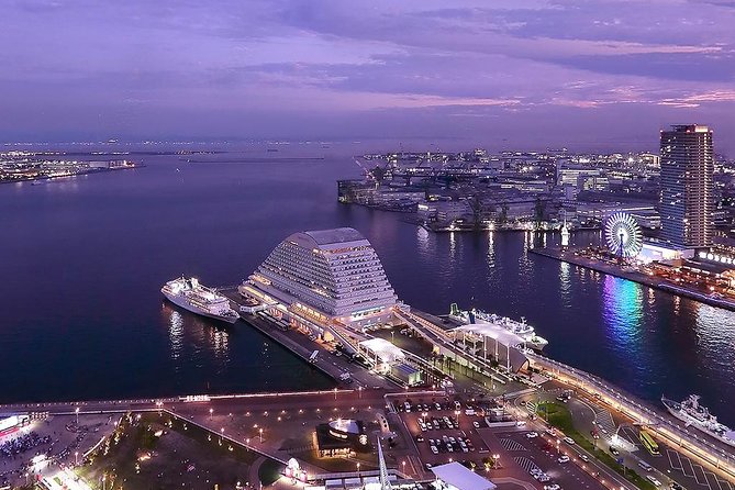 Arrival Private Transfers From Kobe Airport UKB to Kobe City in Business Car - Luggage Assistance