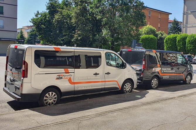 ATHens Airport (ATH) to ATHens Hotels - Arrival Private Transfer - Driver and Guide Details